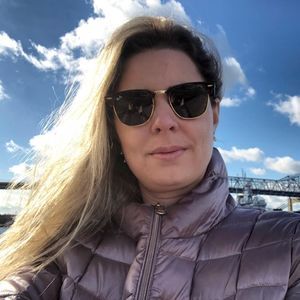 Meet your Posher, Vanessa